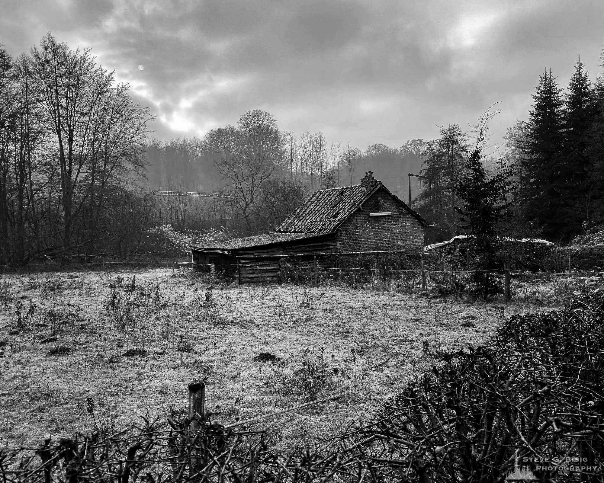 One of a series of 64 images captured on an iPhone 11 Pro Max while on a trip to Belgium in December 2019.